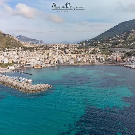 La Stella Marina Apartment *